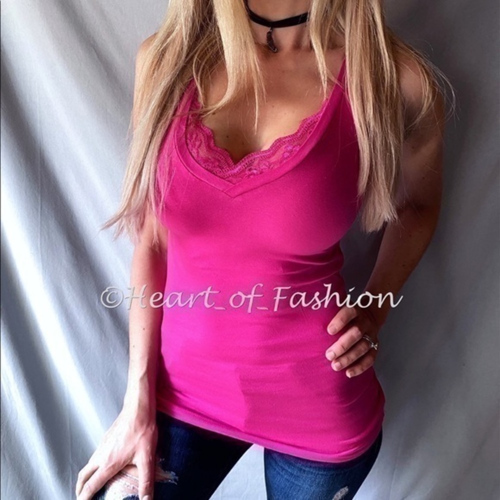 Women's Sexy Lace Trim V-Neck Gold Button Detail Sleeveless Top Tank Tee Cami